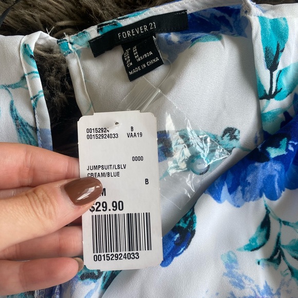 Forever 21 Floral Romper - Picture 3 of 7